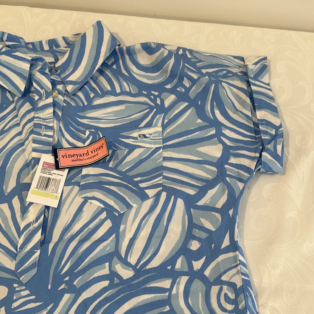 π3/$15π Vineyard Vines 1/2 Button Up Popover. Size 4. - Picture 5 of 10